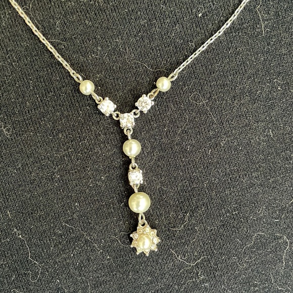 Necklace - Picture 2 of 4